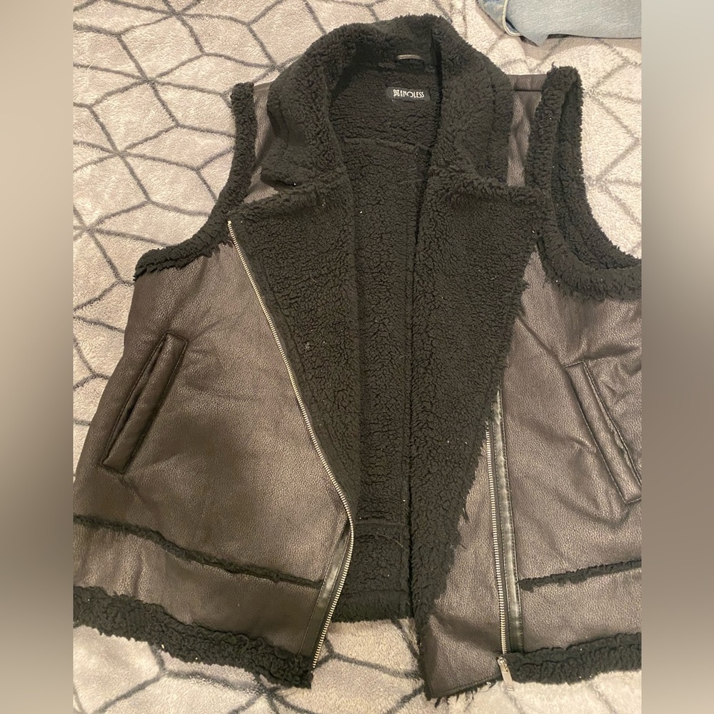 SHEIN Black sherpa faux leather vest size XL